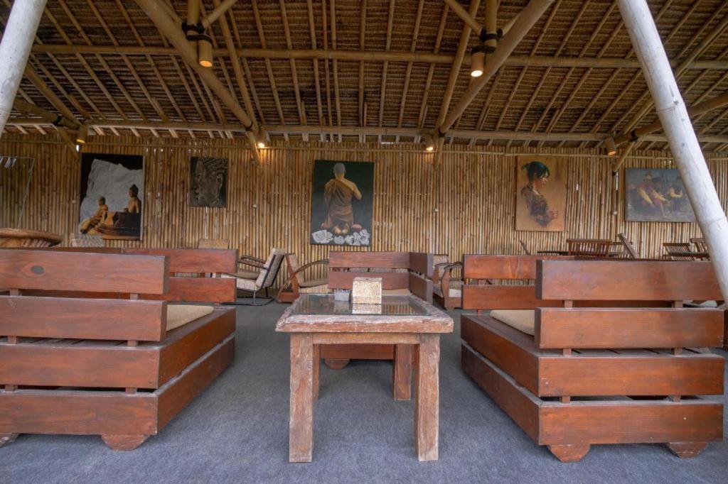 Oyo 2380 Alea Guesthouse Muntilan Εξωτερικό φωτογραφία